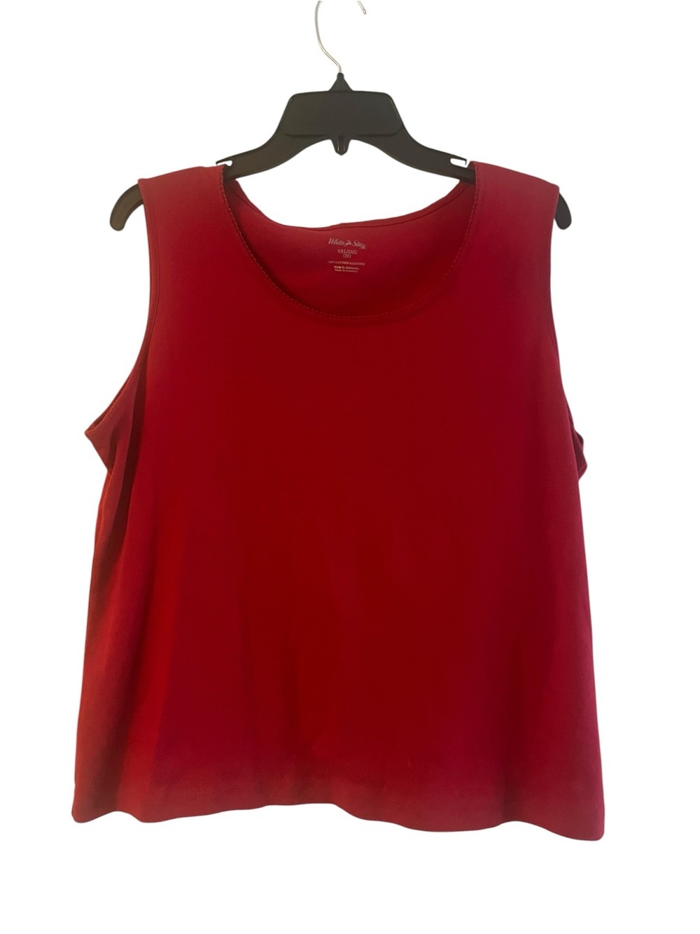 White Stag Red Scoop Neck Sleeveless Tank